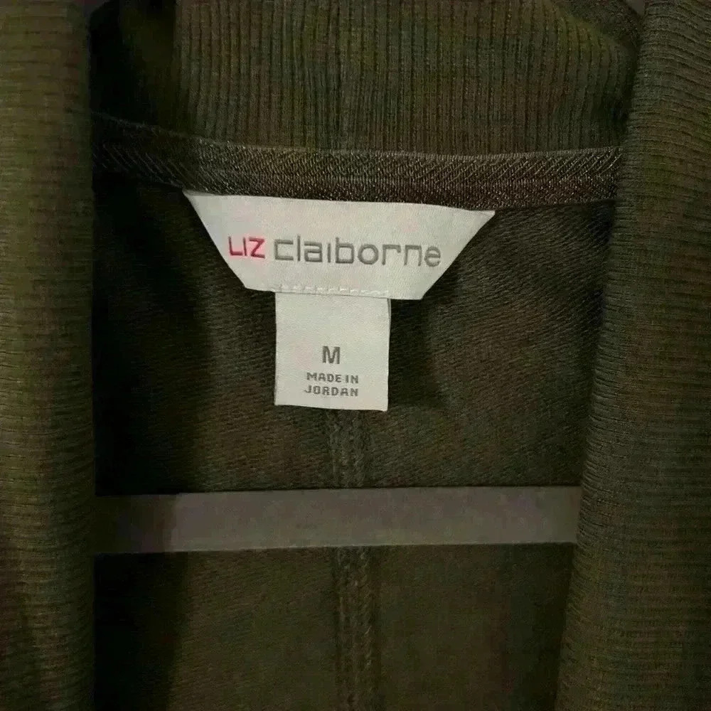 Liz Claiborne olive green cardigan size M (C117) - Picture 2 of 5
